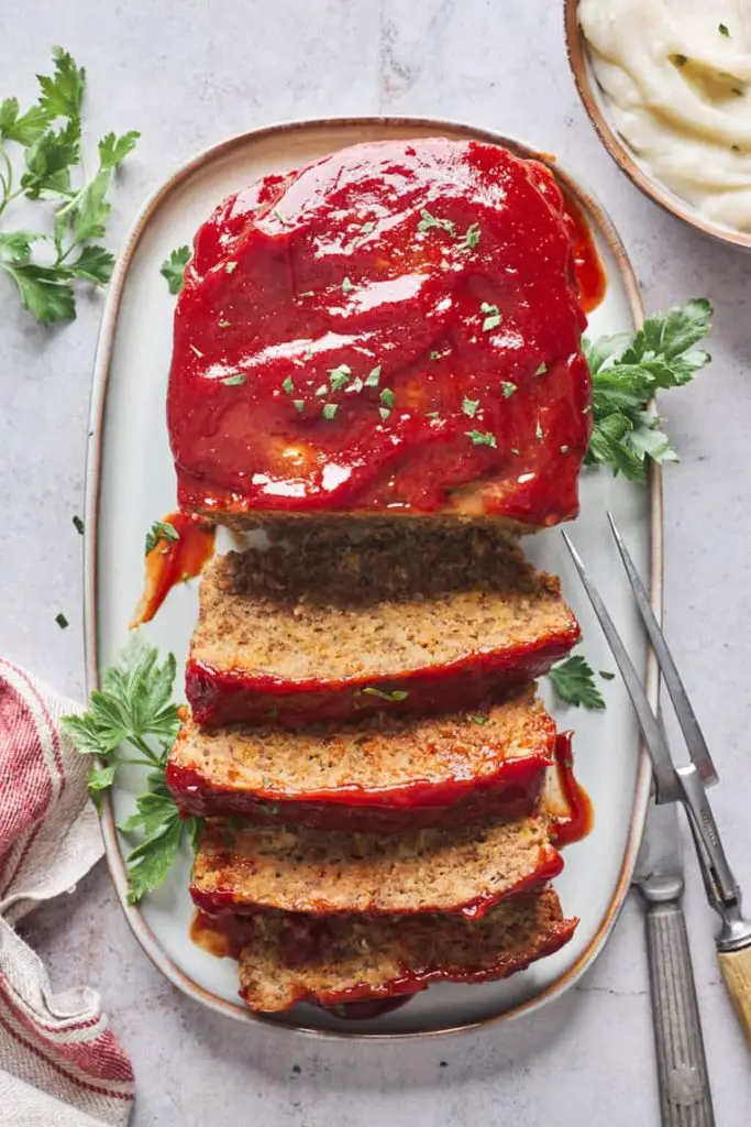 Best Meatloaf Recipe - Easy Dinner Ideas