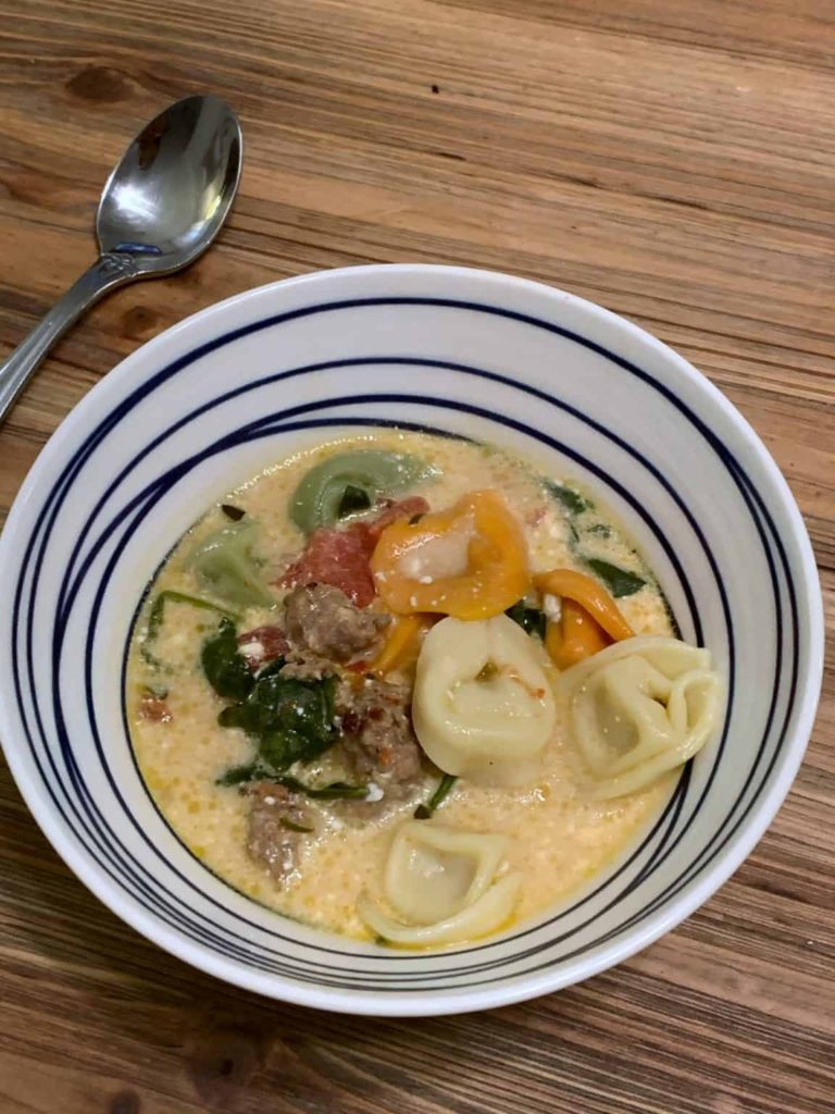 Easy Crockpot Sausage Tortellini Soup