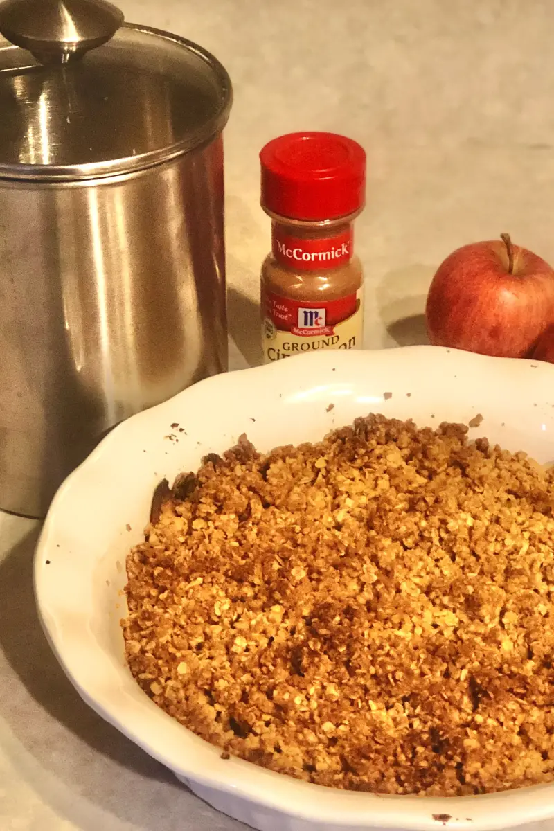 Apple Crisp - Things to do in the Fall
