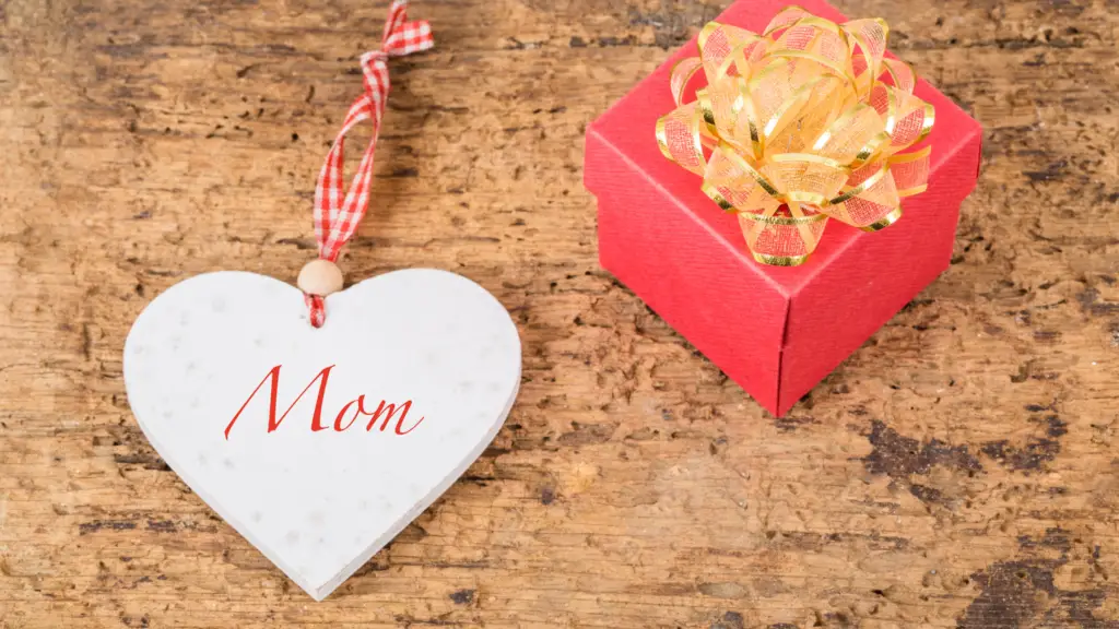 experience gifts for moms